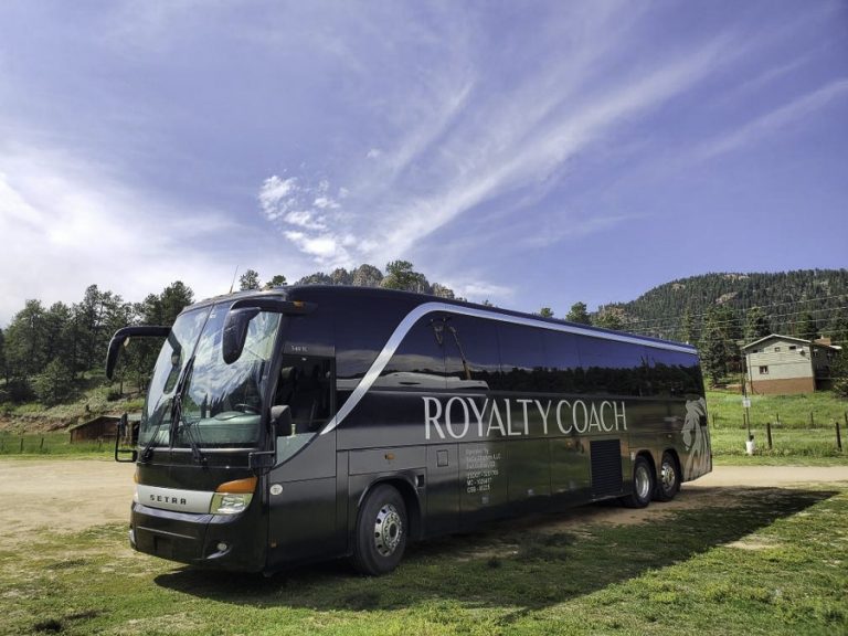 Buses - Royalty Coach Charter Buses